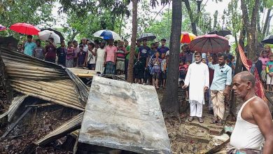 Photo of রাউজানে ৩ বসতঘর পুড়ে ছাই, বিদ্যুৎ স্পৃষ্টে আহত-১