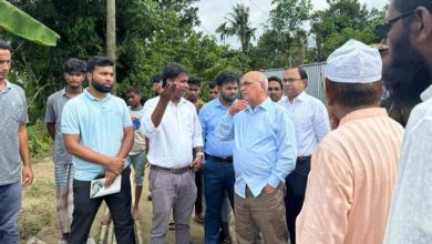 Photo of ক্ষতিগ্রস্ত এলাকাকে অগ্রাধিকার দিচ্ছি -উপদেষ্টা ফারুক-ই-আজম বীর প্রতীক