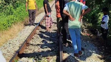 Photo of হাটহাজারীতে রেলে কাটা পড়ে অজ্ঞাত ব্যাক্তির মৃত্যু