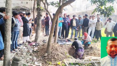 Photo of বেনাপোলে দীর্ঘ আড়াই বছর পর ময়নাতদন্তের জন্য কবর থেকে মৃতদেহ উত্তোলন